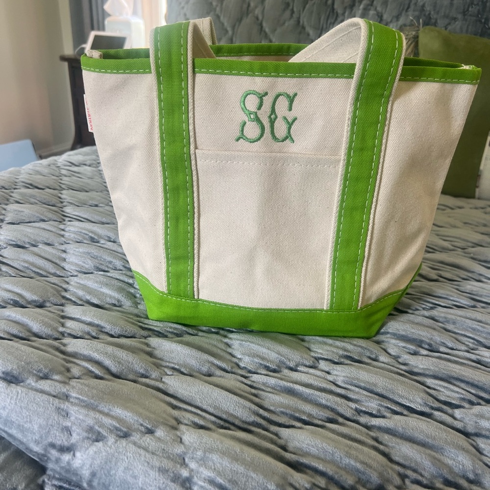 Green and Cream Tote Bag